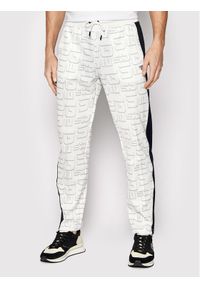 Guess Spodnie dresowe Z2GB03 FL04Q Biały Regular Fit. Kolor: biały. Materiał: bawełna