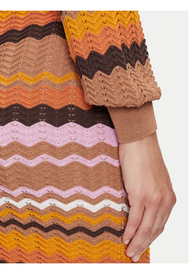 Guess Sukienka dzianinowa W4YK90 Z3GC0 Pomarańczowy Regular Fit. Kolor: pomarańczowy. Materiał: syntetyk, wiskoza