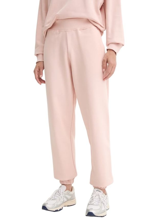 Guess - GUESS Różowe dresowe damskie spodnie Primula, Rozmiar S. Kolor: różowy. Materiał: dresówka