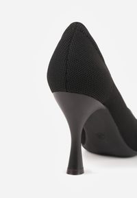 Renee - Czarne Dzianinowe Szpilki VICES z Wkładką Soft-Pillow i Miękkim Zapiętkiem Thene. Nosek buta: szpiczasty. Kolor: czarny. Materiał: dzianina. Szerokość cholewki: normalna. Obcas: na szpilce. Styl: klasyczny. Wysokość obcasa: średni #7