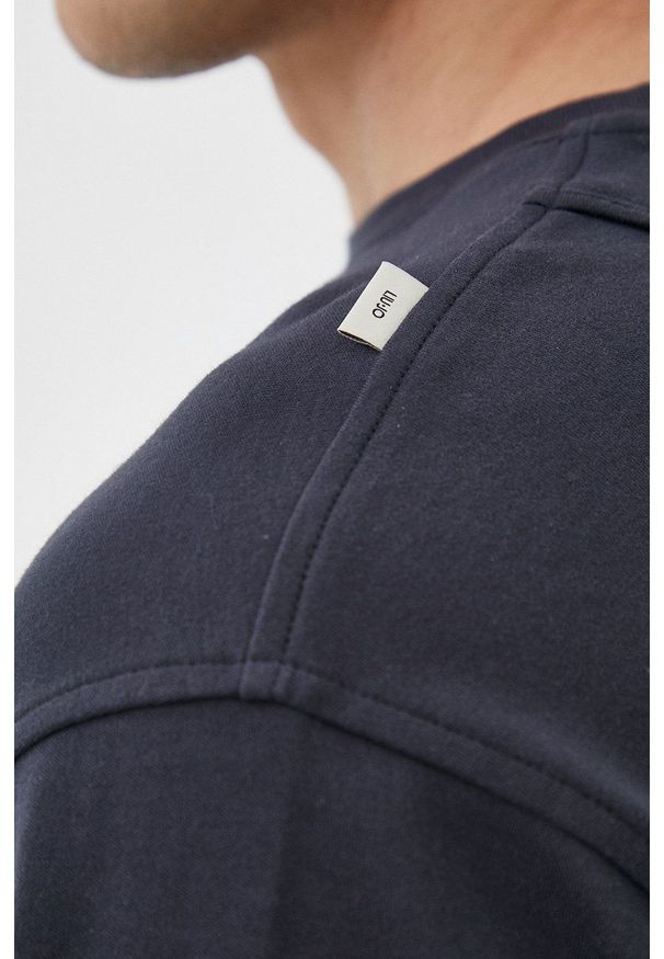 Liu Jo longsleeve bawełniany kolor granatowy gładki. Kolor: niebieski. Materiał: bawełna. Długość rękawa: długi rękaw. Wzór: gładki
