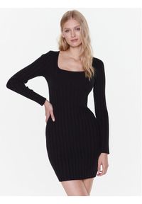 Calvin Klein Jeans Sukienka dzianinowa J20J220550 Czarny Slim Fit. Kolor: czarny. Materiał: bawełna, dzianina