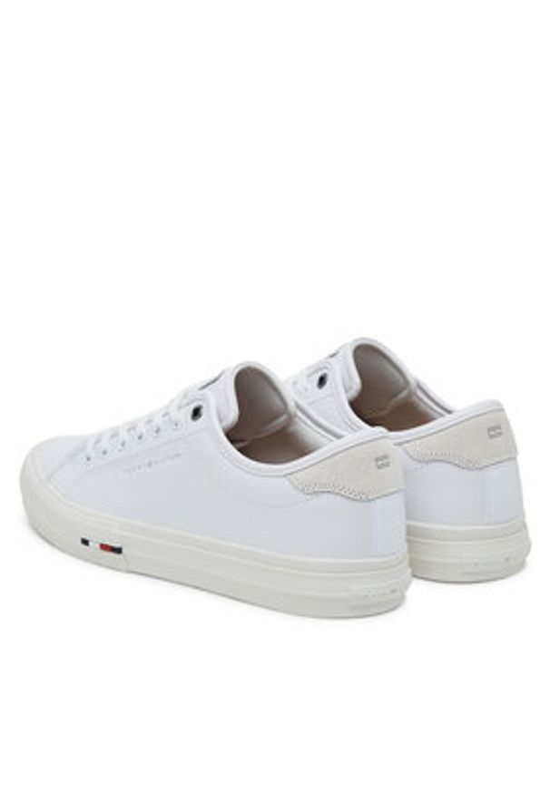 TOMMY HILFIGER - Tommy Hilfiger Tenisówki Th Hi Vulc Street Stitch FM0FM05645 Biały. Kolor: biały. Materiał: skóra. Styl: street