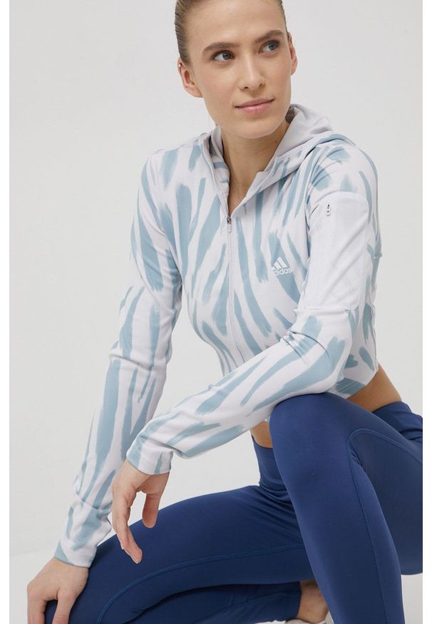 adidas Performance bluza do biegania Run Icon damska kolor szary z kapturem wzorzysta. Typ kołnierza: kaptur. Kolor: szary. Materiał: materiał, skóra, dzianina. Wzór: ze splotem
