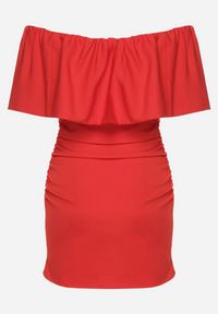 Born2be - Czerwona Dopasowana Sukienka Koktajlowa Hiszpanka Vices Awilisa. Typ kołnierza: dekolt hiszpanka. Kolor: czerwony. Sezon: lato. Styl: wizytowy #4