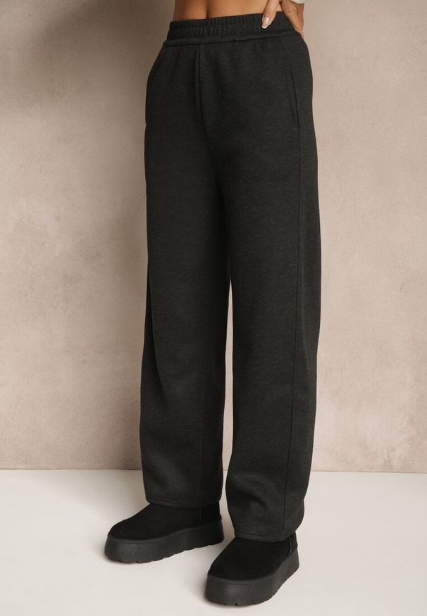 Renee - Czarne Szerokie Spodnie Ocieplane z Bawełny High Waist Iltilia. Okazja: na co dzień. Stan: podwyższony. Kolor: czarny. Materiał: bawełna. Styl: casual, elegancki