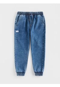 Reserved - Jeansy jogger - niebieski. Kolor: niebieski