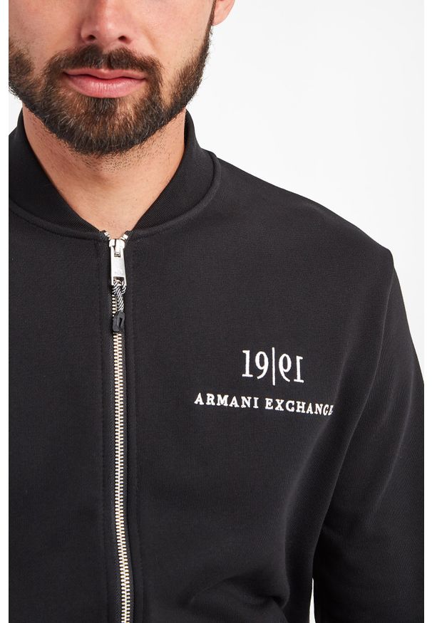 Armani Exchange - BLUZA ARMANI EXCHANGE. Typ kołnierza: kołnierzyk stójkowy