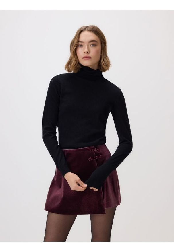 Reserved - Spódnico-szorty z kokardkami - burgundowy. Kolor: czerwony. Materiał: tkanina, welur