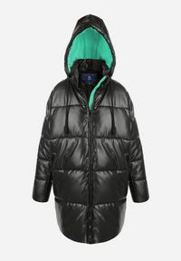 Born2be - Czarno-Zielona Kurtka Zimowa Pikowana Hirorve. Typ kołnierza: kołnierzyk stójkowy. Kolekcja: plus size. Kolor: czarny. Sezon: zima #5