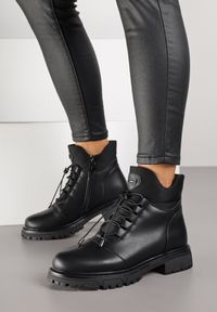 Renee - Czarne Botki Typu Workery ze Skóry Naturalnej Giorelda. Okazja: na co dzień. Kolor: czarny. Materiał: skóra. Styl: casual