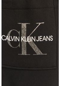 Calvin Klein Jeans - Spodnie. Kolor: czarny. Materiał: bawełna, dzianina. Wzór: gładki #4