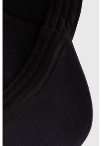 Hollister Co. czapka z daszkiem bawełniana kolor czarny z aplikacją. Kolor: czarny. Materiał: bawełna. Wzór: aplikacja #2