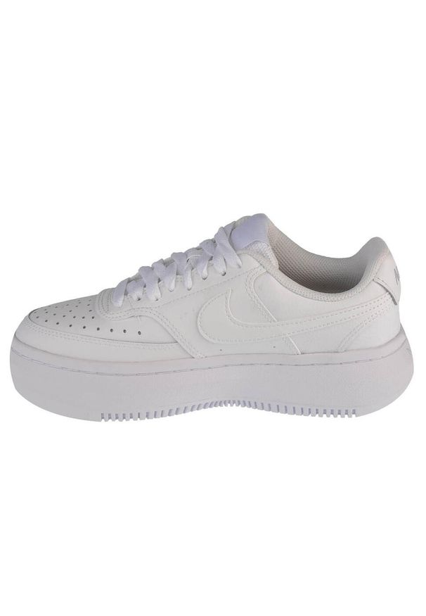 Buty do chodzenia damskie Nike Court Vision Alta. Zapięcie: rzepy. Kolor: biały. Materiał: materiał, syntetyk, skóra. Szerokość cholewki: normalna. Model: Nike Court. Sport: turystyka piesza
