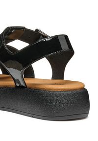 Geox Sandały D Camalei D550NB 000HH C9999 Czarny. Kolor: czarny. Materiał: skóra
