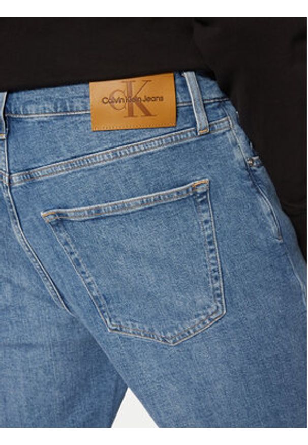 Calvin Klein Jeans Jeansy J30J327175 Niebieski Tapered Fit. Kolor: niebieski