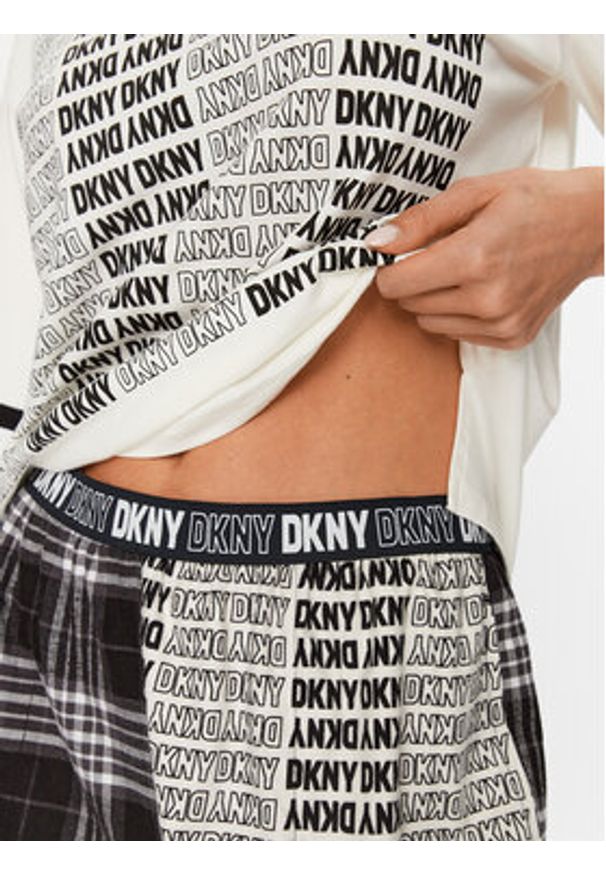 DKNY Piżama YI2522669 Kolorowy Regular Fit. Materiał: bawełna. Wzór: kolorowy