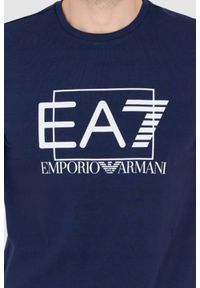 EA7 Emporio Armani - EA7 Granatowy męski t-shirt z białym logo. Kolor: niebieski