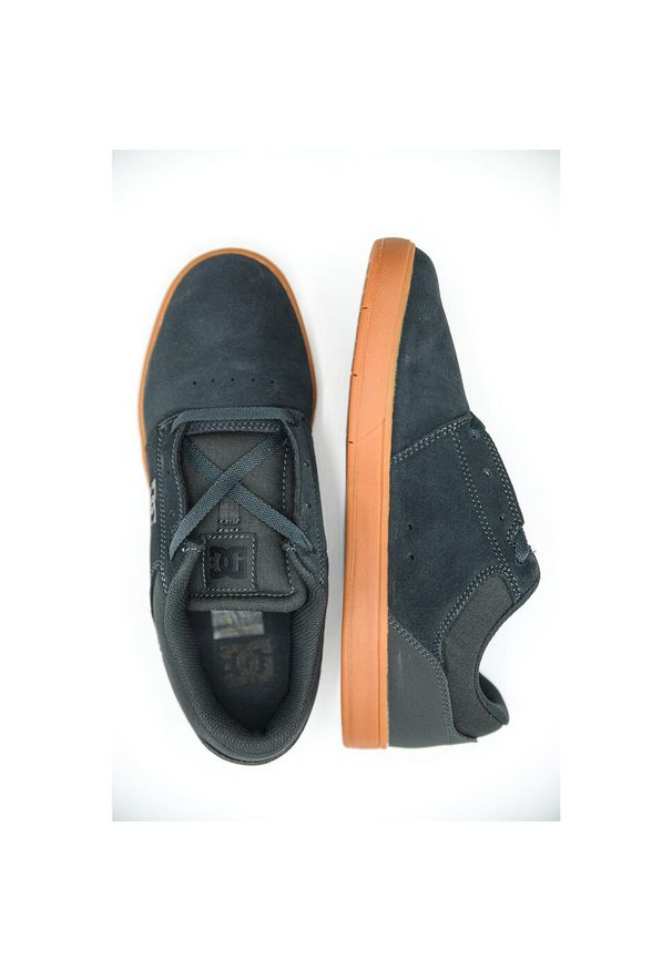 Trampki DC Shoes Crisis 2, Mężczyźni. Kolor: czarny. Materiał: zamsz, materiał. Sport: skateboard