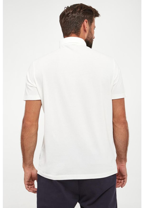 Armani Exchange - Polo męskie ARMANI EXCHANGE. Typ kołnierza: polo