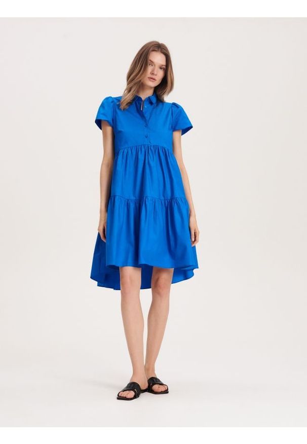 Reserved - Koszulowa sukienka - niebieski. Kolor: niebieski. Materiał: bawełna. Typ sukienki: koszulowe
