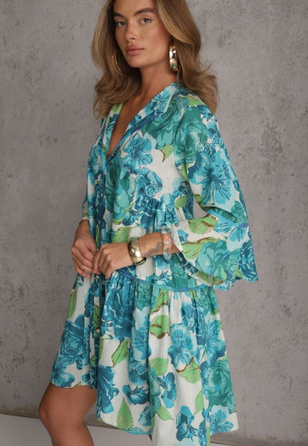 Renee - Niebieska Bawełniana Sukienka Koszulowa w Kwiaty z Koralikami Piletes. Kolor: niebieski. Materiał: bawełna. Wzór: kwiaty. Typ sukienki: koszulowe. Styl: elegancki, wakacyjny