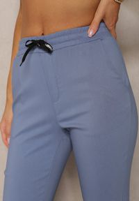 Renee - Niebieskie Spodnie z Gumką w Talii i Wiązaniem Fastar. Okazja: na co dzień. Kolor: niebieski. Styl: casual, elegancki