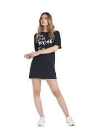 LEONE 1947 APPAREL - Błyszcząca damska koszulka maxi z krótkim rękawem. Kolor: czarny. Materiał: tkanina. Długość rękawa: krótki rękaw. Długość: krótkie. Sport: fitness