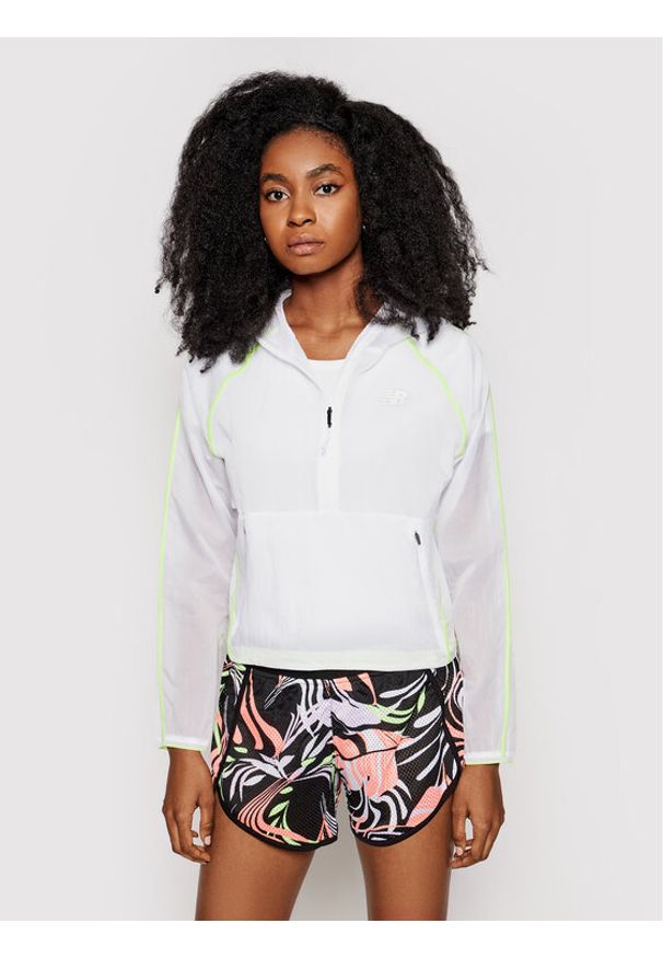 New Balance Bluza techniczna WJ01268 Biały Relaxed Fit. Kolor: biały. Materiał: syntetyk