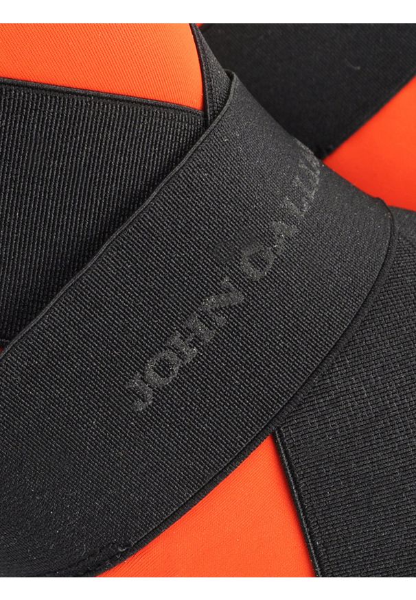 John Galliano Sneakersy "Neoprene" | 5611 E | Mężczyzna | Czarny, Pomarańczowy. Zapięcie: bez zapięcia. Kolor: wielokolorowy, pomarańczowy, czarny. Materiał: materiał, syntetyk, tkanina. Wzór: aplikacja