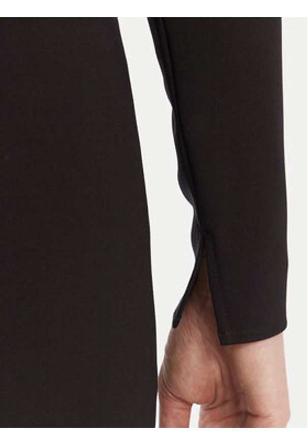Elisabetta Franchi Sukienka koktajlowa AB-805-57E2-V460 Czarny Slim Fit. Kolor: czarny. Materiał: syntetyk. Styl: wizytowy