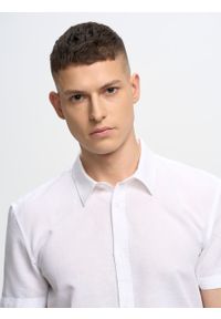 Big-Star - Lniana koszula męska biała Linanos 100. Kolor: biały. Materiał: len. Długość rękawa: krótki rękaw. Długość: krótkie. Sezon: lato #5