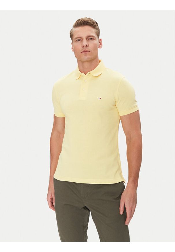 TOMMY HILFIGER - Tommy Hilfiger Polo 1985 MW0MW17771 Żółty Slim Fit. Typ kołnierza: polo. Kolor: żółty. Materiał: bawełna