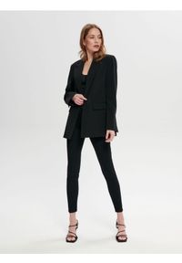 Sinsay - Jeansy skinny mid waist - czarny. Kolor: czarny #1
