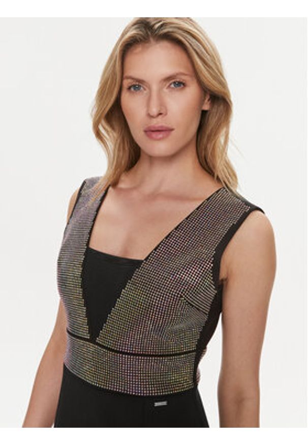 Guess Sukienka koktajlowa Farah W4RK55 KC2C0 Czarny Regular Fit. Kolor: czarny. Materiał: syntetyk. Styl: wizytowy