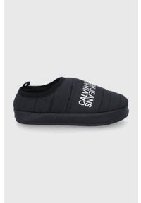 Calvin Klein Jeans Kapcie kolor czarny. Nosek buta: okrągły. Kolor: czarny. Materiał: poliester, materiał, guma