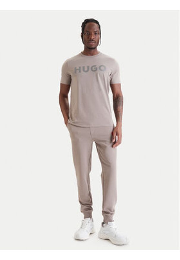 Hugo - HUGO T-Shirt Dulivio 50467556 Brązowy Regular Fit. Kolor: brązowy. Materiał: bawełna