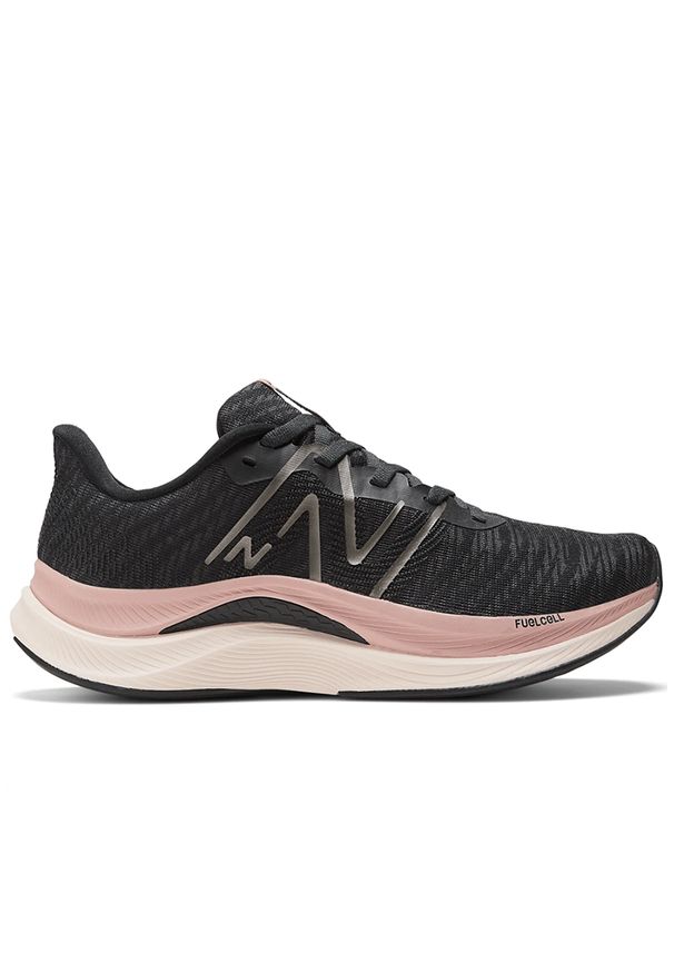 Buty New Balance FuelCell Propel v4 WFCPRCK4 - czarne. Kolor: czarny. Materiał: guma, syntetyk. Szerokość cholewki: normalna. Sport: bieganie, fitness