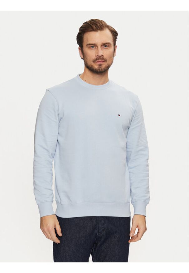 TOMMY HILFIGER - Tommy Hilfiger Bluza Essential MW0MW37237 Błękitny Regular Fit. Kolor: niebieski. Materiał: bawełna