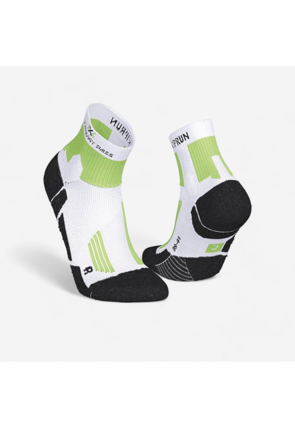 KIPRUN - Skarpetki do biegania Kiprun Xtechno Run900 X. Materiał: poliamid, elastan. Sport: bieganie