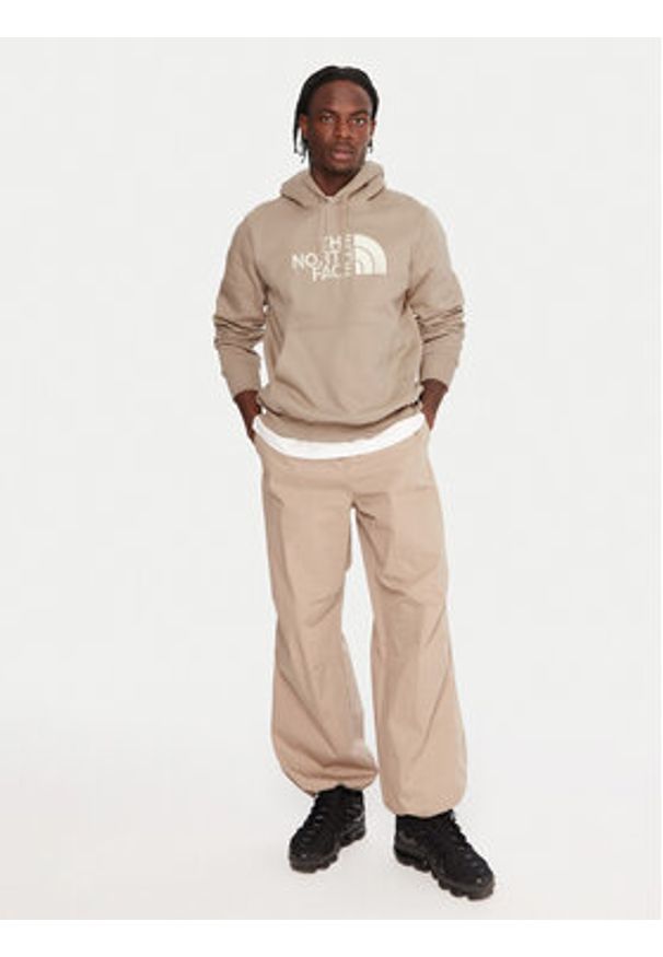 The North Face Bluza Drew Peak NF0A89EM Beżowy Regular Fit. Kolor: beżowy. Materiał: bawełna