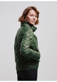 Ochnik - Dwustronna kurtka damska pikowana. Typ kołnierza: kołnierzyk stójkowy. Kolor: zielony. Materiał: nylon #5