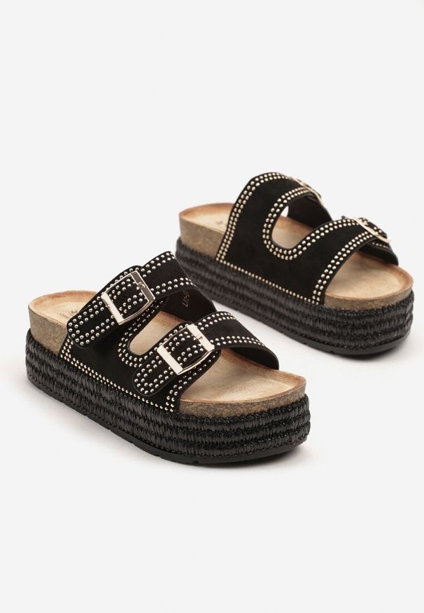 Born2be - Czarne Klapki z Paskami z Klamrami na Platformie z Plecionki Ulrivae. Okazja: na spacer. Nosek buta: otwarty. Kolor: czarny. Materiał: jeans. Sezon: lato, wiosna. Obcas: na platformie