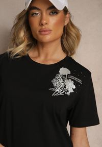 Renee - Czarny Bawełniany T-shirt z Ozdobnym Nadrukiem i Cyrkoniami Teomala. Kolor: czarny. Materiał: bawełna. Wzór: nadruk. Styl: klasyczny, elegancki #4