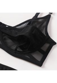 Intica - Pas do pończoch z zestawem na romantyczne wieczory Chihoko. Kolor: czarny. Materiał: materiał #3