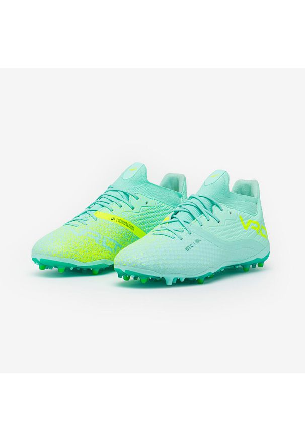 KIPSTA - Buty piłkarskie Kipsta Viralto III 3D Airmesh MG/AG. Kolor: zielony. Materiał: dzianina, mesh, syntetyk, zamsz. Szerokość cholewki: normalna. Sport: piłka nożna