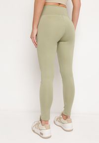 Born2be - Zielone Legginsy z Wysokim Stanem i Gumką w Pasie Bloelia. Stan: podwyższony. Kolor: zielony. Wzór: gładki #5