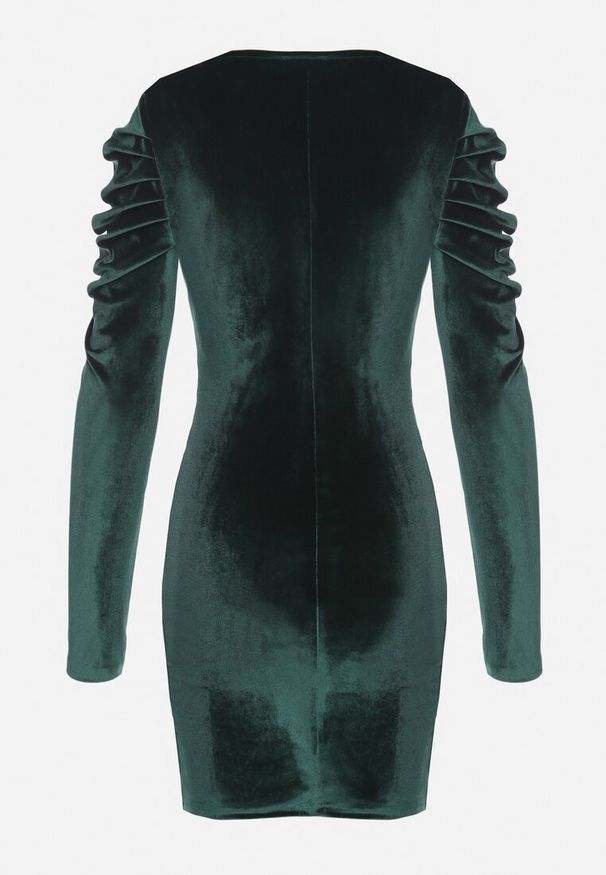 Born2be - Zielona Dopasowana Kopertowa Sukienka z Weluru z Bufiastymi Rękawami Ardell. Typ kołnierza: dekolt w kształcie V. Kolor: zielony. Materiał: welur. Wzór: aplikacja. Typ sukienki: kopertowe. Styl: klasyczny