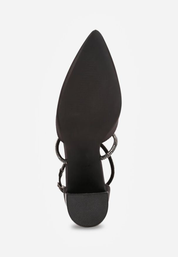 Born2be - Czarne Satynowe Czółenka Vices Ozdobione Cyrkoniami ze Skórzaną Wkładką Resigala. Okazja: na co dzień, na ślub cywilny, na wesele. Zapięcie: pasek. Kolor: czarny. Wzór: aplikacja. Materiał: satyna, skóra. Sezon: wiosna, lato. Obcas: na obcasie. Styl: casual, klasyczny, wizytowy. Wysokość obcasa: średni