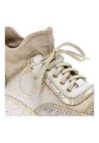 Beżowe Sneakersy Maciejka Eleganckie Sportowe Obuwie Damskie. Okazja: na co dzień. Zapięcie: sznurówki. Kolor: beżowy. Materiał: skóra. Szerokość cholewki: normalna #6